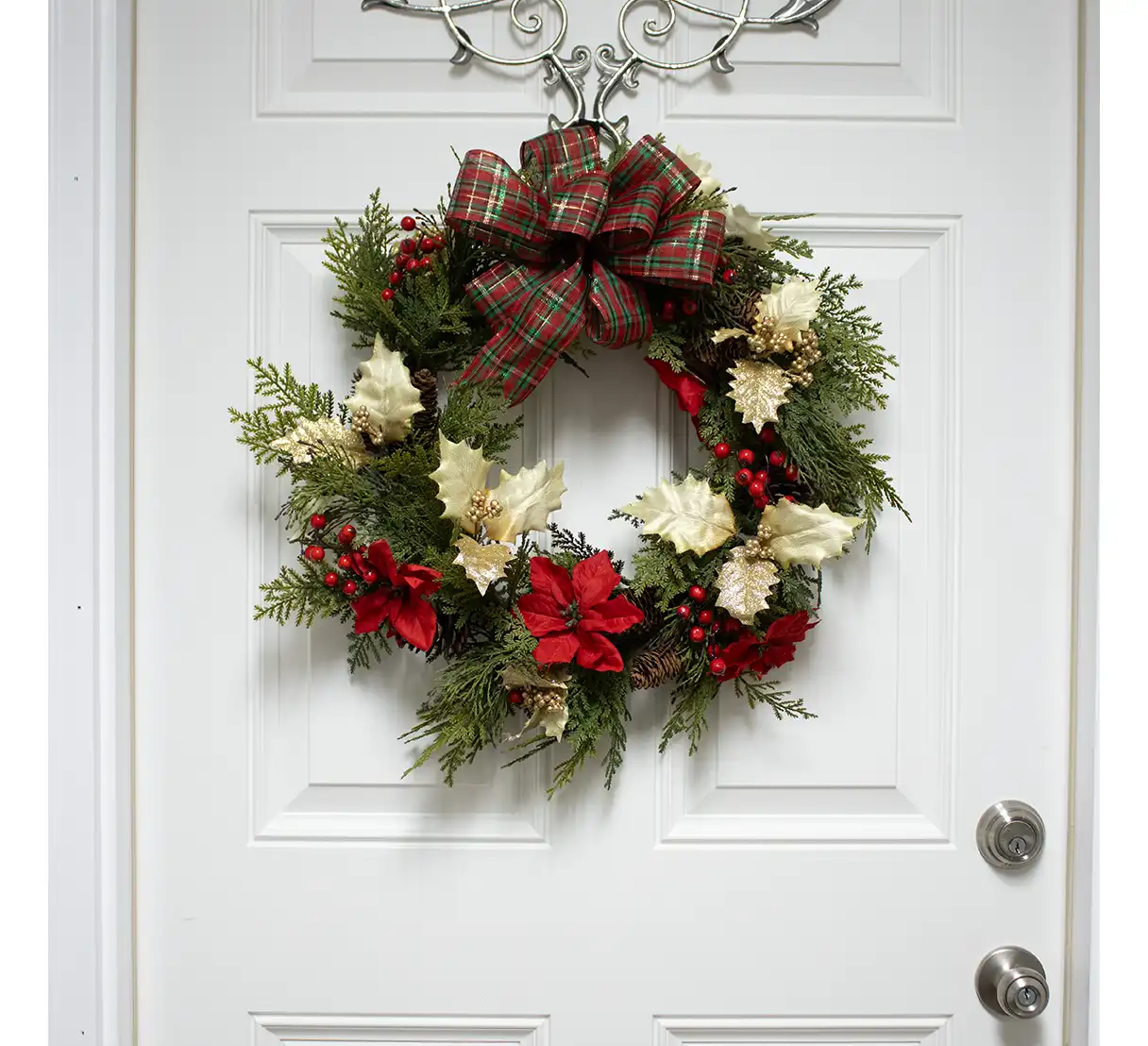 This wreath’s durable construction and classic design make it a versatile addition to your holiday decor, suitable for both indoor and outdoor display. It’s a timeless piece that welcomes guests with warmth, elegance, and Christmas cheer.
